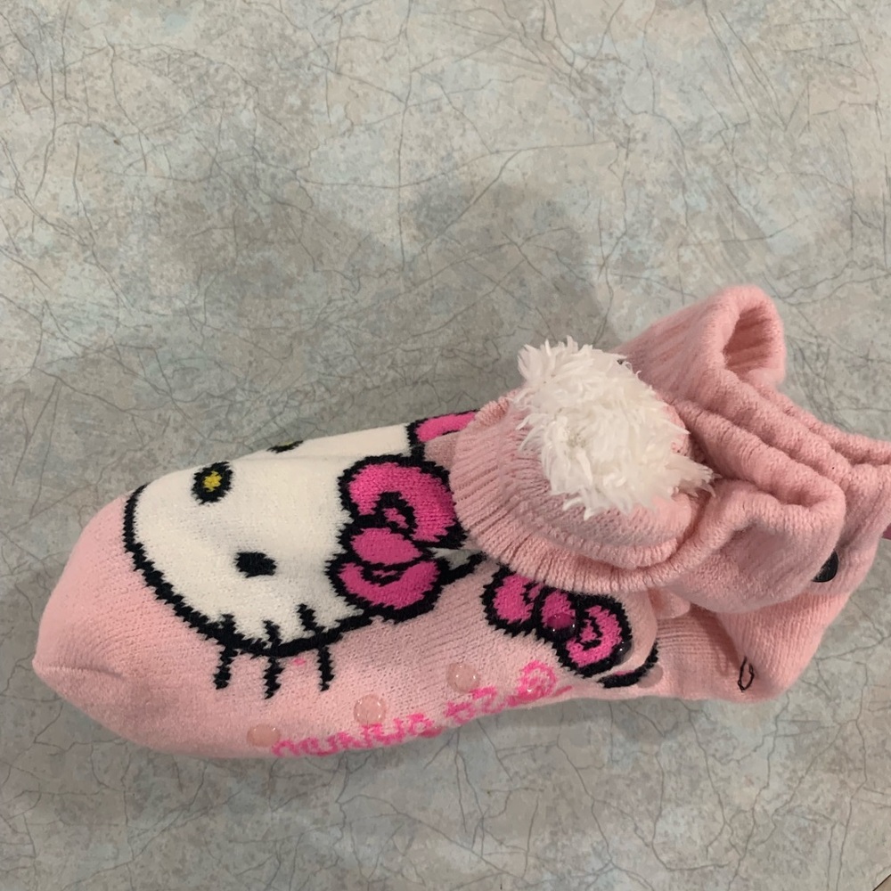 Hello Kitty cozy socks - Picture 3 of 3